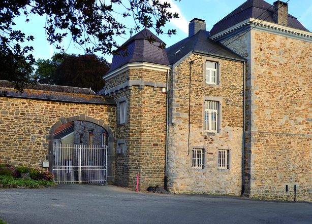L’entrée du château-ferme.