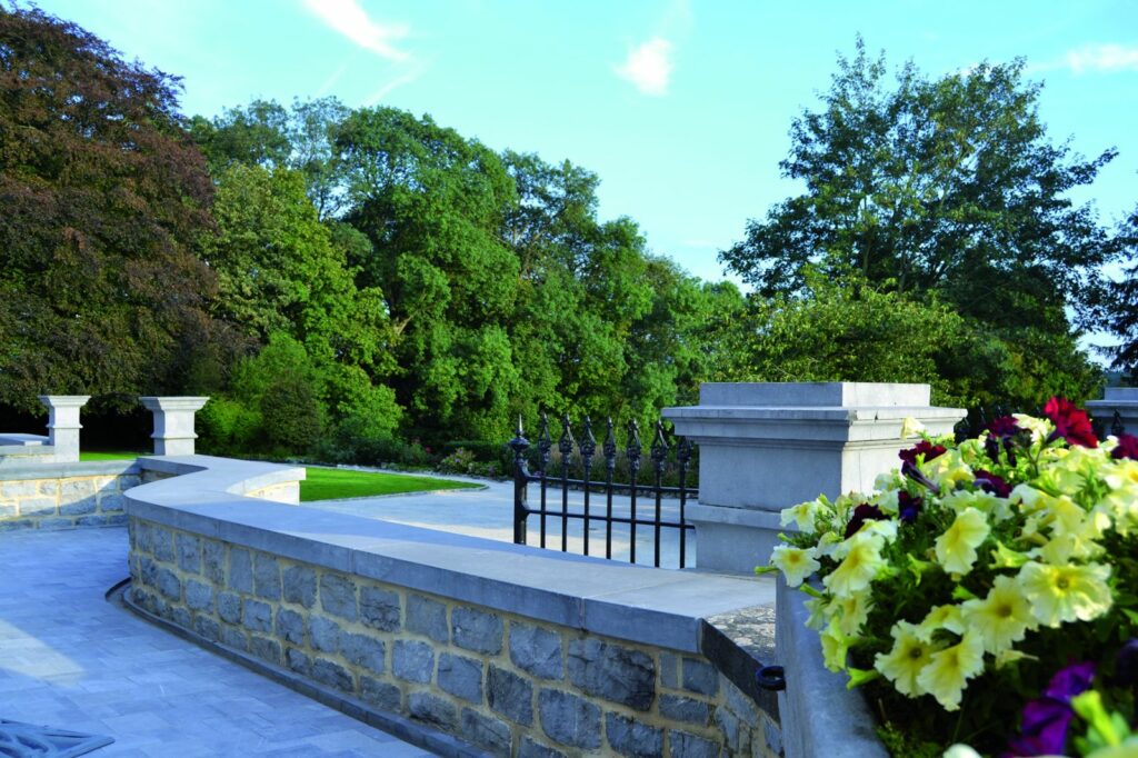 La terrasse du château.
